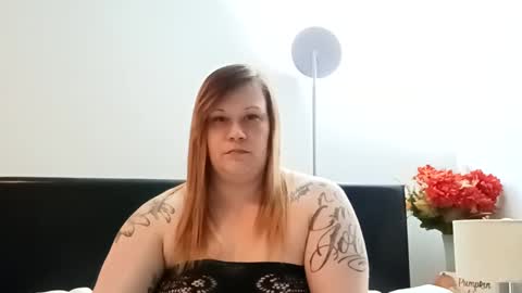 lil_nelli8 online show from February 19, 6:11 am