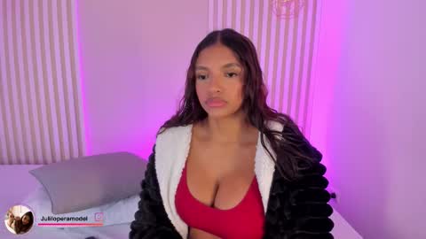 L I L A   online show from December 23, 4:05 am