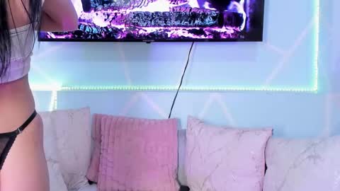 Snapshot of lila_noa chatting on October 1, 8:14 pm lila noa online show from October 1, 8:14 pm