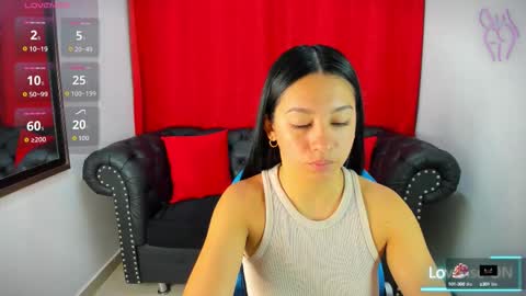 Snapshot of lila_pinky chatting on October 1, 11:59 am L I L A online show from October 1, 11:59 am