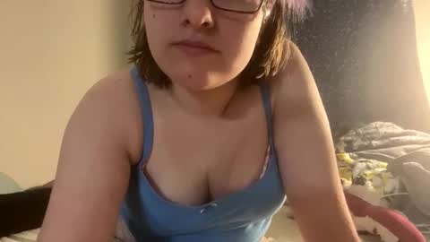 lilaccandy online show from November 19, 8:47 am