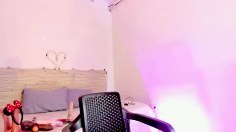 Lilah Sweet online show from June 4, 2:43 pm