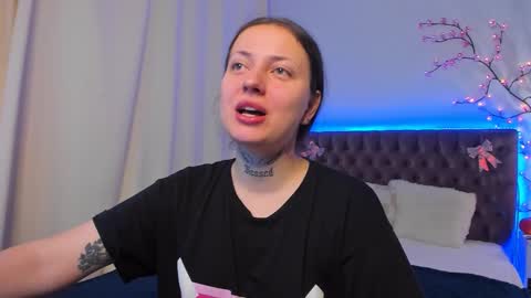 LilaVame online show from November 10, 6:30 am