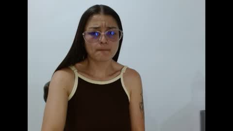 Valeri Villalobos  IG villa lobosvaleri online show from June 4, 1:44 am
