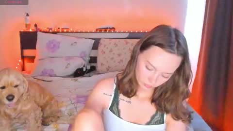 lilemma19 online show from June 24, 6:23 am