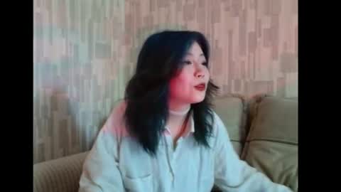 Lili online show from July 31, 9:32 am