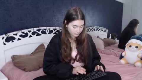 Lilu online show from October 1, 12:04 am