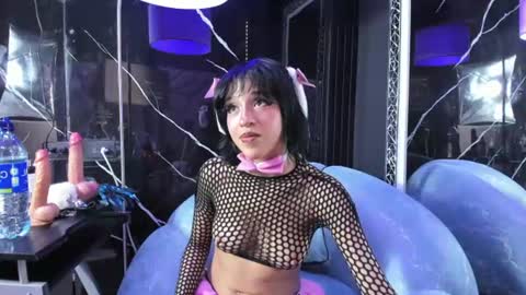lili_starr online show from June 14, 5:19 am