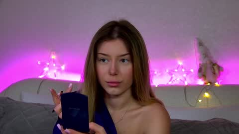 Snapshot of liliabianca chatting on January 13, 6:27 am Mia online show from January 13, 6:27 am