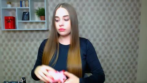 Snapshot of lilianalips chatting on October 9, 9:24 am Liliana online show from October 9, 9:24 am