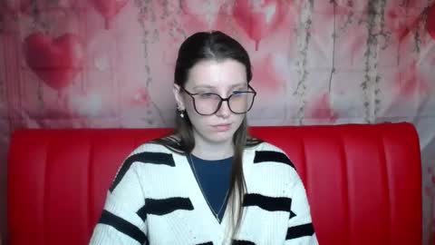 lilianashine online show from February 8, 12:31 pm