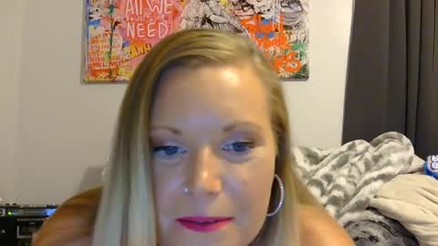 LilianaX online show from June 22, 1:21 am