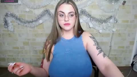 Lilia online show from December 13, 8:58 pm