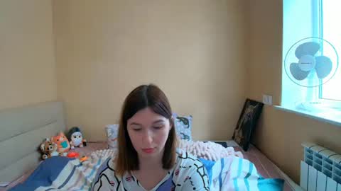 Snapshot of liliawoolf chatting on October 9, 12:42 pm liliawoolf online show from October 9, 12:42 pm