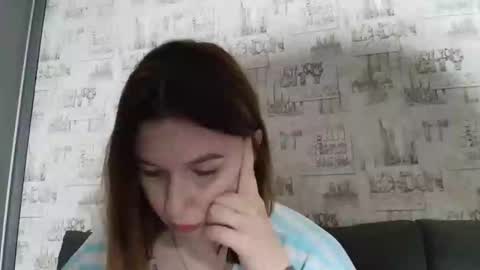 Snapshot of liliawoolf chatting on September 21, 6:50 pm liliawoolf online show from September 21, 6:50 pm