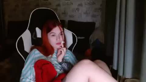 Snapshot of liliawoolf chatting on February 16, 4:53 pm liliawoolf online show from February 16, 4:53 pm