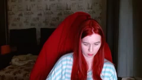 Snapshot of liliawoolf chatting on February 24, 7:09 pm liliawoolf online show from February 24, 7:09 pm