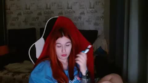 Snapshot of liliawoolf chatting on February 23, 3:34 pm liliawoolf online show from February 23, 3:34 pm
