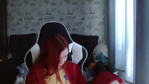 Snapshot of liliawoolf chatting on February 12, 9:20 am liliawoolf online show from February 12, 9:20 am
