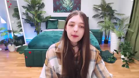 Lili Bakery online show from March 6, 10:58 pm