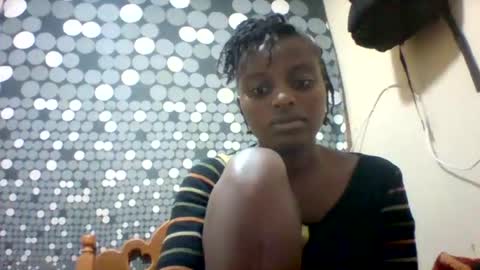liligal online show from July 27, 4:09 am