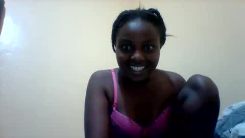 liligal online show from May 22, 3:37 am