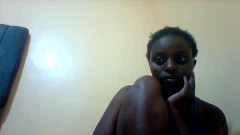liligal online show from May 29, 7:23 pm