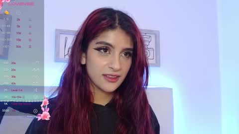 Snapshot of liliith_savett chatting on December 14, 12:55 pm Lilith Savett online show from December 14, 12:55 pm