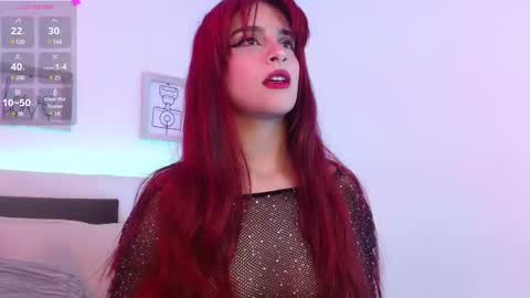 Snapshot of liliith_savett chatting on March 8, 12:50 pm Lilith Savett online show from March 8, 12:50 pm