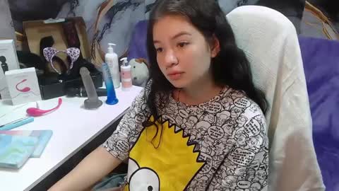 lilimini online show from September 16, 7:33 pm