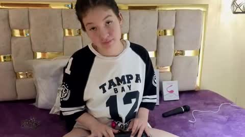 lilimini online show from March 21, 8:14 pm