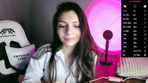 Snapshot of lilirose_x chatting on September 24, 3:00 pm lilirose online show from September 24, 3:00 pm