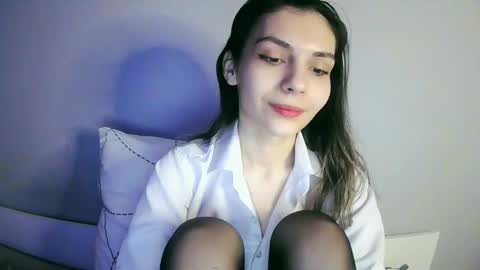 Snapshot of lilirose_x chatting on January 18, 3:38 pm lilirose online show from January 18, 3:38 pm