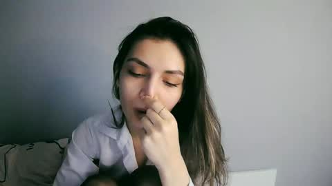 Snapshot of lilirose_x chatting on February 18, 2:06 pm lilirose online show from February 18, 2:06 pm