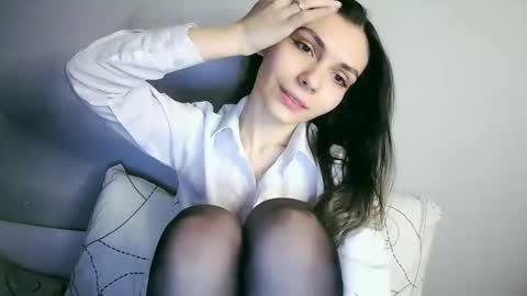 Snapshot of lilirose_x chatting on February 26, 3:32 pm lilirose online show from February 26, 3:32 pm