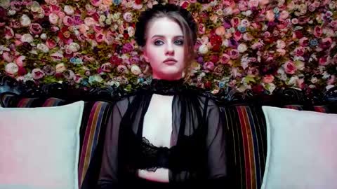 lilit_el_ online show from September 29, 2:27 am