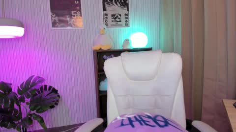 Snapshot of lilith_hart_ chatting on January 30, 4:06 am lilith_hart_ online show from January 30, 4:06 am