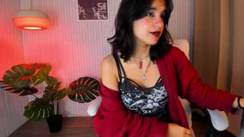 Snapshot of lilith_hart_ chatting on March 12, 4:19 am lilith_hart_ online show from March 12, 4:19 am