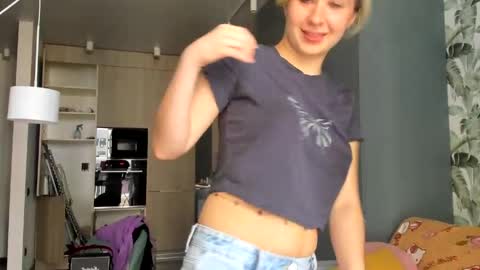 lilith online show from April 12, 10:07 am