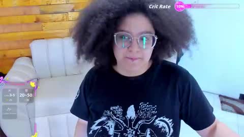 Snapshot of lilith_mesa chatting on October 5, 3:33 am Lilith online show from October 5, 3:33 am