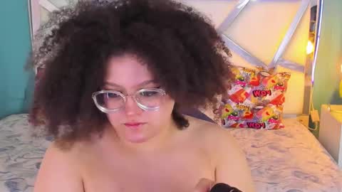 Snapshot of lilith_mesa chatting on March 7, 11:58 pm Lilith online show from March 7, 11:58 pm