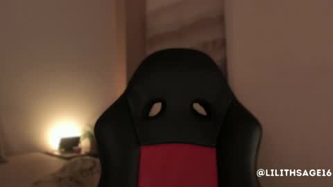 Snapshot of lilith_sage_ chatting on October 9, 12:09 pm lilith_sage_ online show from October 9, 12:09 pm