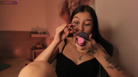 Snapshot of lilith_sage_ chatting on March 12, 11:42 am lilith_sage_ online show from March 12, 11:42 am