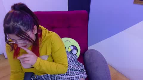 Lilith Smith online show from February 21, 8:09 pm