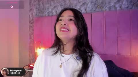 lilithcb_ online show from March 14, 8:32 pm