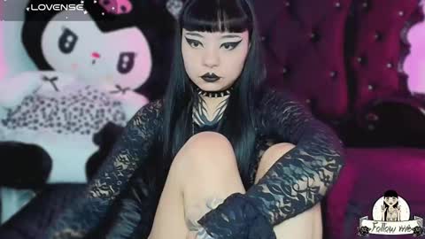   online show from November 11, 12:06 am