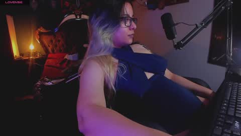 lilithmystic01 online show from February 7, 2:58 pm