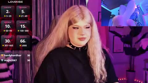 LilithNelson online show from July 7, 6:47 am