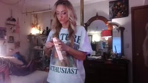 Lilithohfish online show from January 5, 9:29 pm