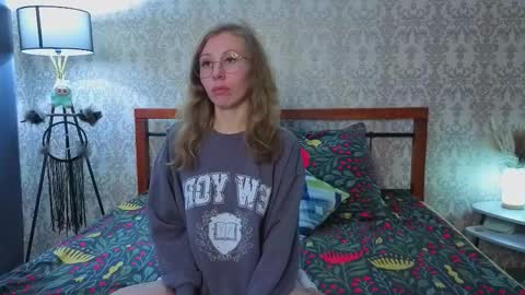 Maria online show from December 3, 4:59 am